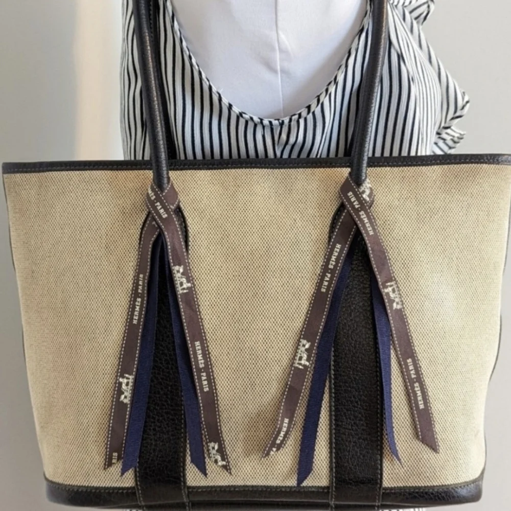 ā¤ļøSALEā¤ļøHermes Zipper Tote - Picture 3 of 13